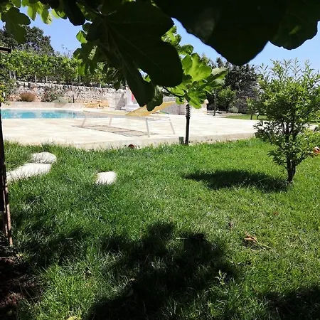 Holiday home Trullo Cinquenoci *