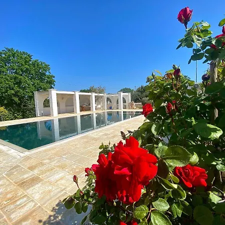 Holiday home Trullo Cinquenoci *