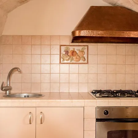Holiday home Trullo Cinquenoci *