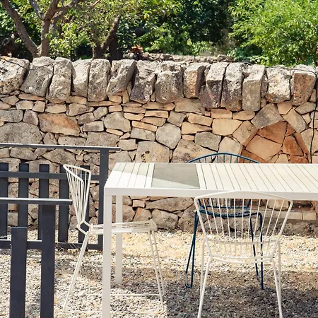 Trullo Cinquenoci 別荘 ロコロトンド