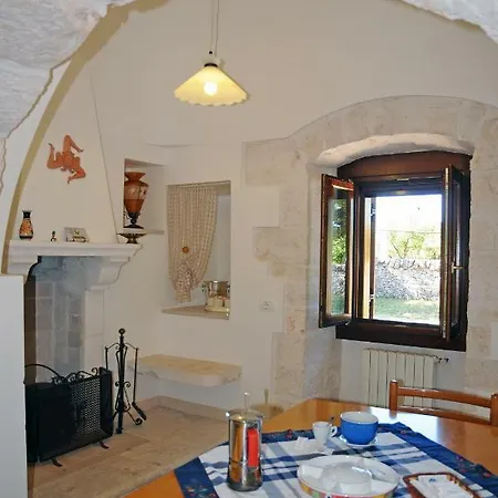 Trullo Cinquenoci Holiday home Locorotondo