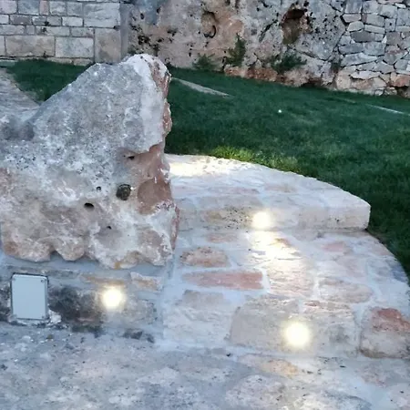 Trullo Cinquenoci Hébergement de vacances *